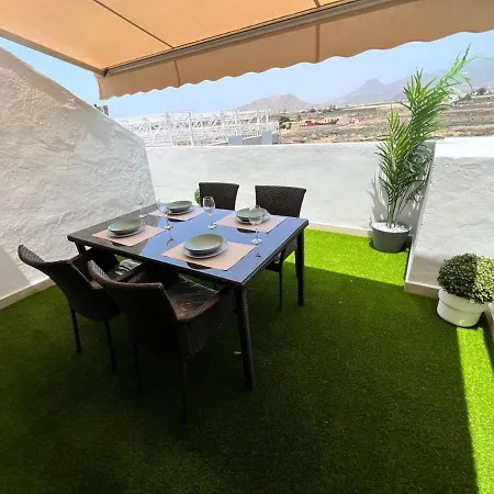 Atico Vista Teide * アロナ